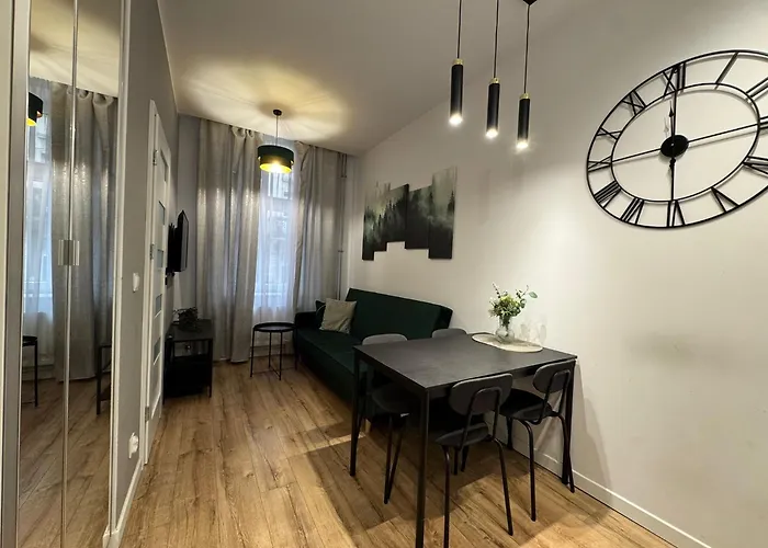 Urban Nest Plebiscytowa Apartament *